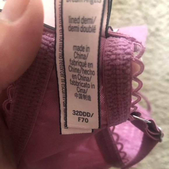 Victoria’s Secret Bra - Picture 8 of 9
